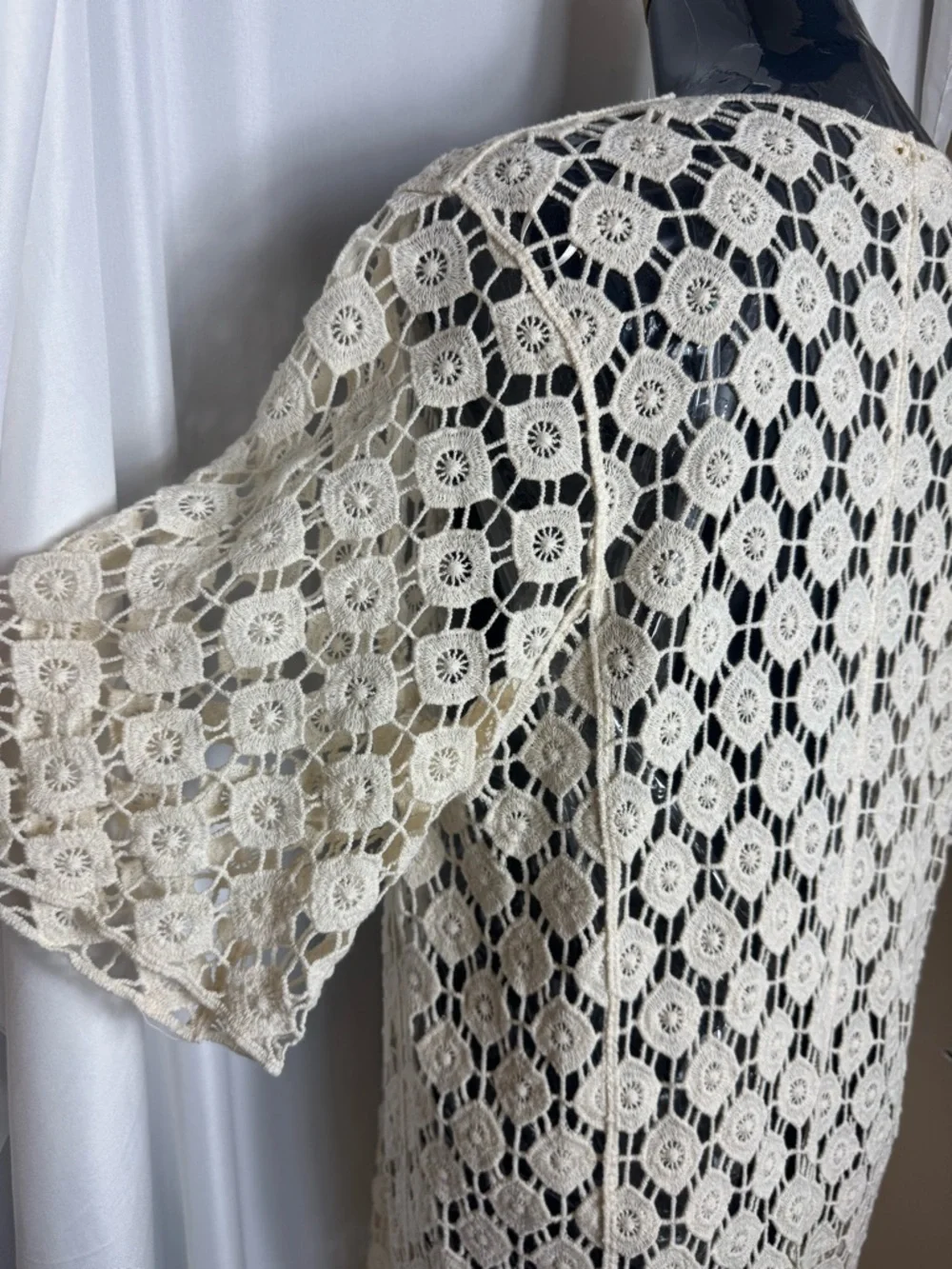 Rebellion Again 100% cotton fringe boho crochet kimono duster Small NWOT - Picture 12 of 14